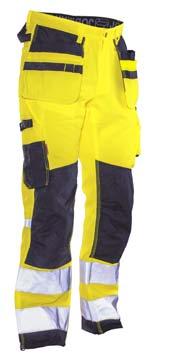 Certified in Hi-Vis class 2 according to EN20471 Craftsman trousers star Made with JOBMAN s new, strong and comfortable STAR fabric, with a soft brushed inside, and durable and quick drying