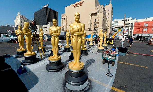 9 FM FOLLOW US ON Sign Up for Newsletters HOLLYWOOD, CA - FEBRUARY 18: Golden Oscar statues are painted during preparation of 87th Annual Academy Awards at Dolby Theater February 18, 2015 in