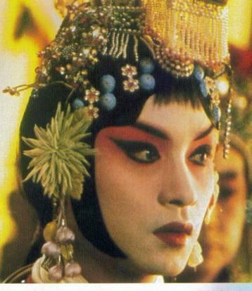 a.1993(11) p. 159 b. 1985( 2) p. 83 c. 1997 (4) p. 296 d. 1997 (10) p. 26 Figure 4.49. Chinese influenced makeup. 4.5 Chinese Influence in Fabrics Fabrics include Chinese fabrics, and ones with Chinese motifs and Chinese colors.
