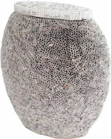recycled NEWSpapEr urn Moulded into a beautifully textured