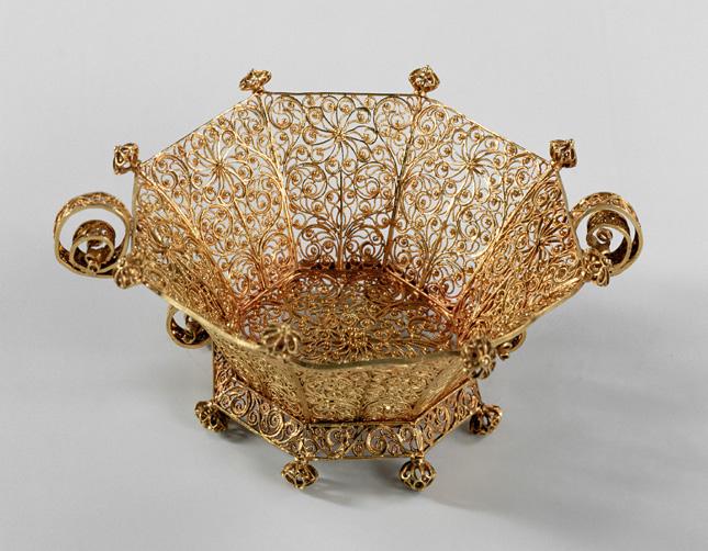 Gold Basket Ormuz (Persian Gulf), late 16 th century Gold Kunsthistorisches