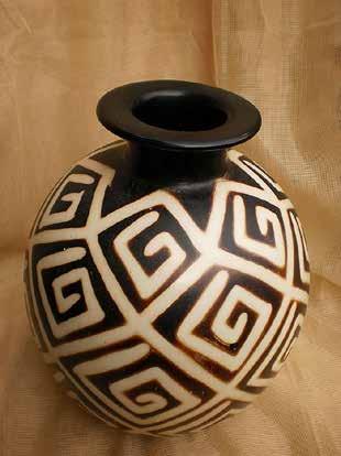 Peruvian Vase Ornate ceramic vase with