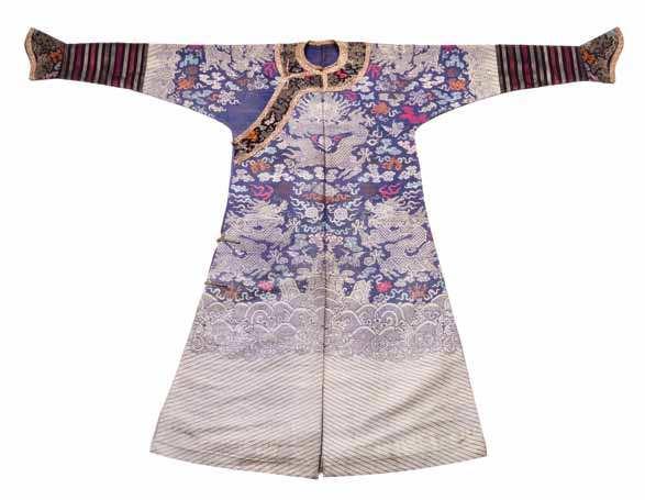 556 an Embroidered Silk men s riding Jacket, Magua LatE QinG DYnastY the traditional short jacket with the front opening, centered with a dragon roundel, embroidered in gilt thread with geometric