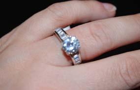 FAX: 604-278-6414 CUBIC ZIRCONIA RING Supplier: Eagle Ridge Trading Unit 501-2071 Kingway Ave.