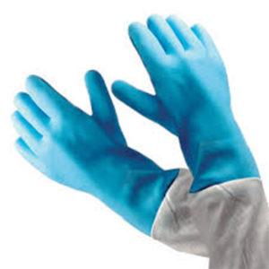 Page: 11 BEEKEEPING GLOVES Beekeeping gloves are good protection on your Hand.