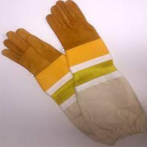 Page: 12 BEEKEEPING GLOVES - STING PROOF CUFFS DESCRIPTION Material: Leather