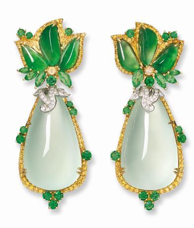 Emerald-green fei cui was associated with nobility in the Ming and Qing dynasties and the finest jadeite colour was praised as