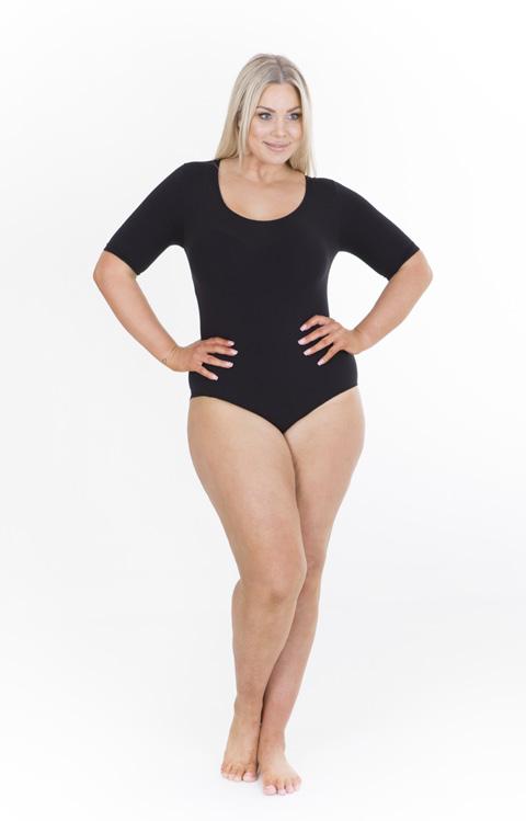 BoDY SUit - elbow Length SLeeVe RRP $42 USD Say hello to all-over body comfort with this seamless body suit.