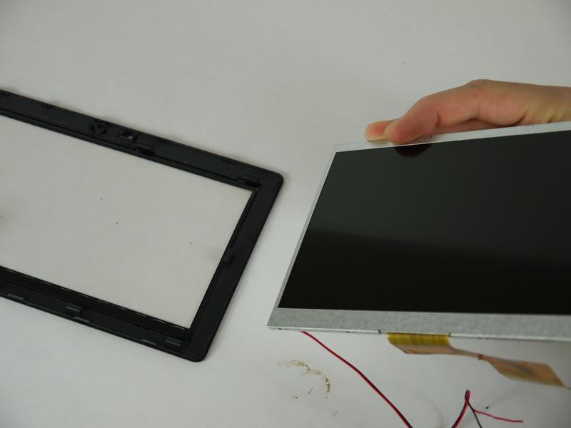 Step 19 LCD Screen Set the touch sensor aside.