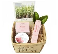 SKIN SPECIALS Product Spotlight... Farmhouse Fresh Whoopie Pie Lip Polish and Hydrating Balm gift set Chocolate Covered Strawberry Body Scrub - $100 Indulge without the calories!
