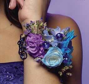 00 pack of 10 Corsage Magnets Code: 63A0955 Price: $18.