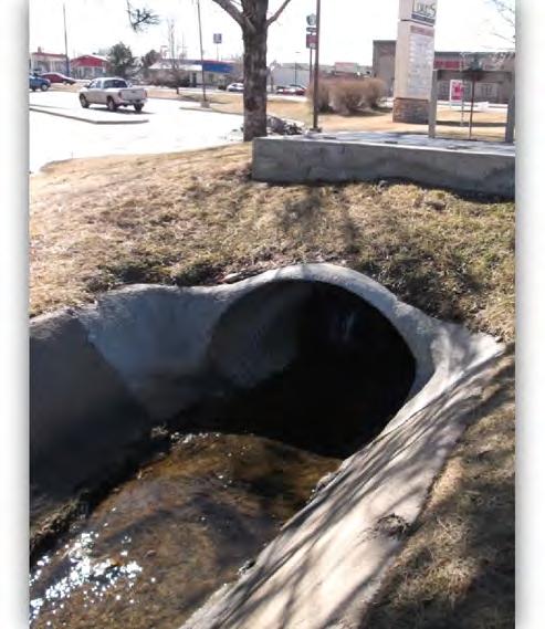 I-70/Kipling PEL Study Drainage The I-70 and Kipling interchange study area lies within the jurisdictional area for the Urban Drainage and Flood Control District (UDFCD), City of Arvada, and City of