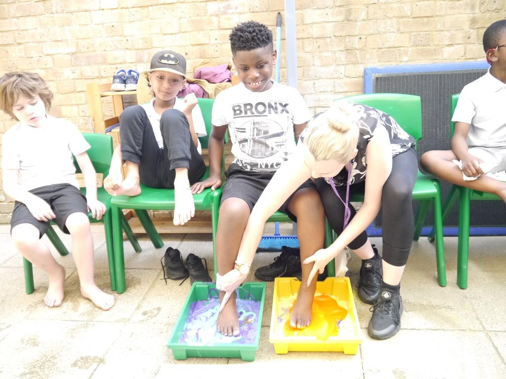 Issue 55 April 2018 Panda Class Panda class have been enjoying the warm weather and