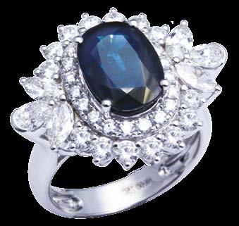 Emerald ring in 18-karat gold Sapphire and