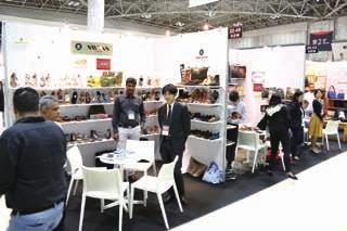 FASHION SOURCING TOKYO is becoming much more international show.