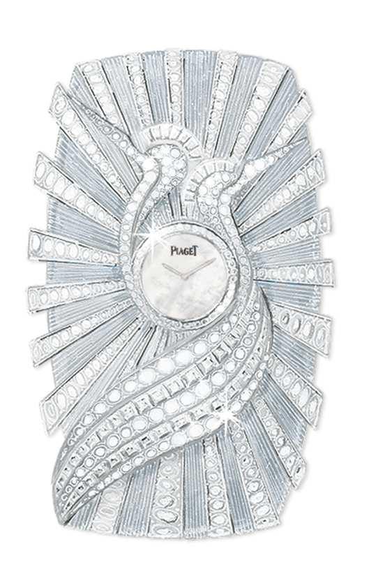 Graceful Ballet Cuff Watch Case in 18K white gold Dial in white mother-of-pearl Piaget Manufacture 56P
