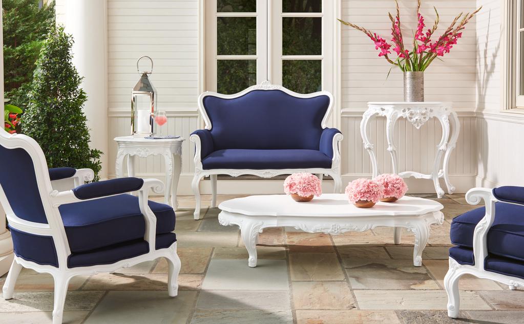 D C E A FINISH: Snow White (O) COVER: Canvas Navy (SCN) Anna Loveseat Sit close and in comfort with your sweetheart while you enjoy the sounds of nature or relax by the fire seated on Anna.