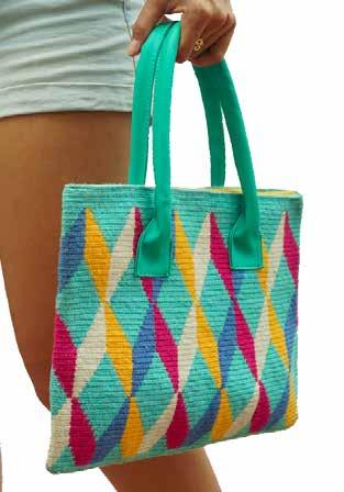 wayuu LAPTOP BAG / BRIEFCASE / two thread Production time: 2 weeks Average size: Width 37cm