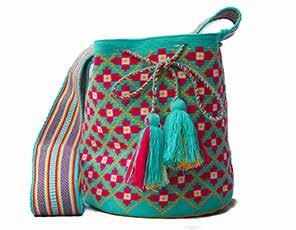 MEDIUM WAYUU BAGS / one thread / two thread wayuu bags Traditional Production time: