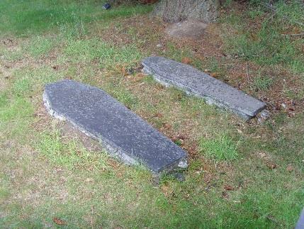 material used today. These early headstones were made from slate, red granite, marble, limestone and even quartz.