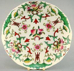 540 Chinese famille rose Guangxu painted dish, mark and period.