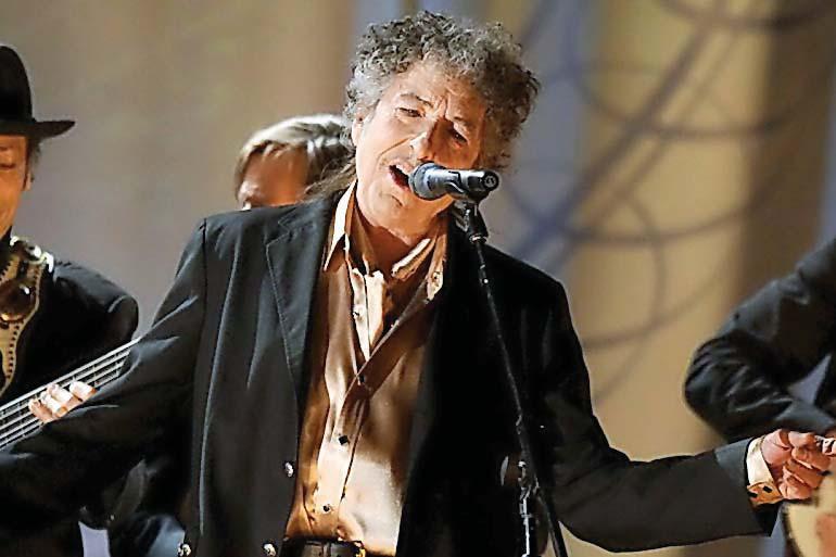 12 HOLLYWOOD WEDNESDAY 7 DECEMBER 2016 Bob Dylan sends speech for Nobel ceremony AFPMusic icon Bob Dylan won t be at the Nobel prize ceremony this week to accept his award, but he has sent along a