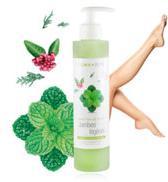 All slimming natural ingredients have been concentrated to tighten skin, slim and remove orange peel. 00379 200 ml 9.
