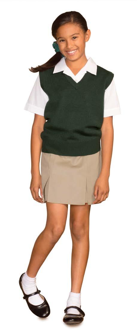 clean and classic A neat and simple pull-on skort with full elastic waistband for a comfortable fit. flexible yet chic This scooter with box pleats adds variety to our collection of uniforms.