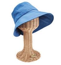 25 brim, active bonnet with striped liner and pop color chin cord WOMEN S OUTDOORS 99 beige olive brown olive khaki OCM4615 OCM4651 OCW4706 $17 CTH8057 $17 CTH8028 $14 3 brim, men s o/s distressed