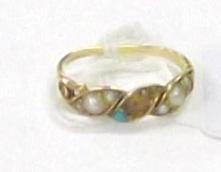 sapphire and diamond ring. 1 x 0.17ct x 2 x 0.