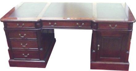 250 Georgian mahogany butlers tray with raised borders, on folding stand 150-250 251
