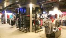 Retail Formats Central Overview Launched in 2004, a seamless mall and a department store chain offering a complete shopping experience Positioned for the premium lifestyle segment,