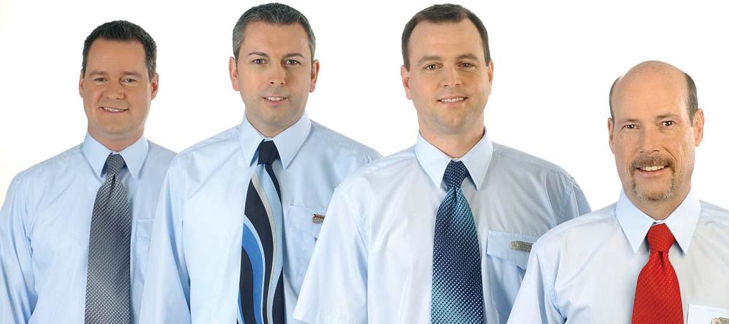 28 Uniform Components Men Tie Wear your tie: At all times, never loosened The tip of the tie should reach the middle of the belt buckle Service Directors* Customer Service Managers Lead Customer