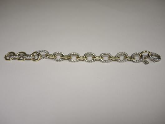 DAVID YURMAN Medium Oval Link Bracelet 18k and sterling Retails for $1,450, sold in one day for $749.