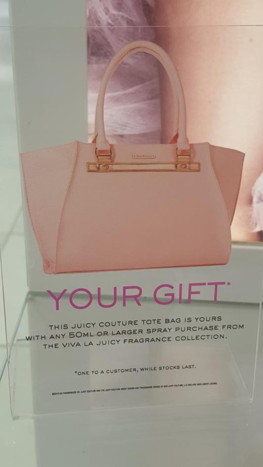Bag free with purchase of Viva La Juicy 50ml or