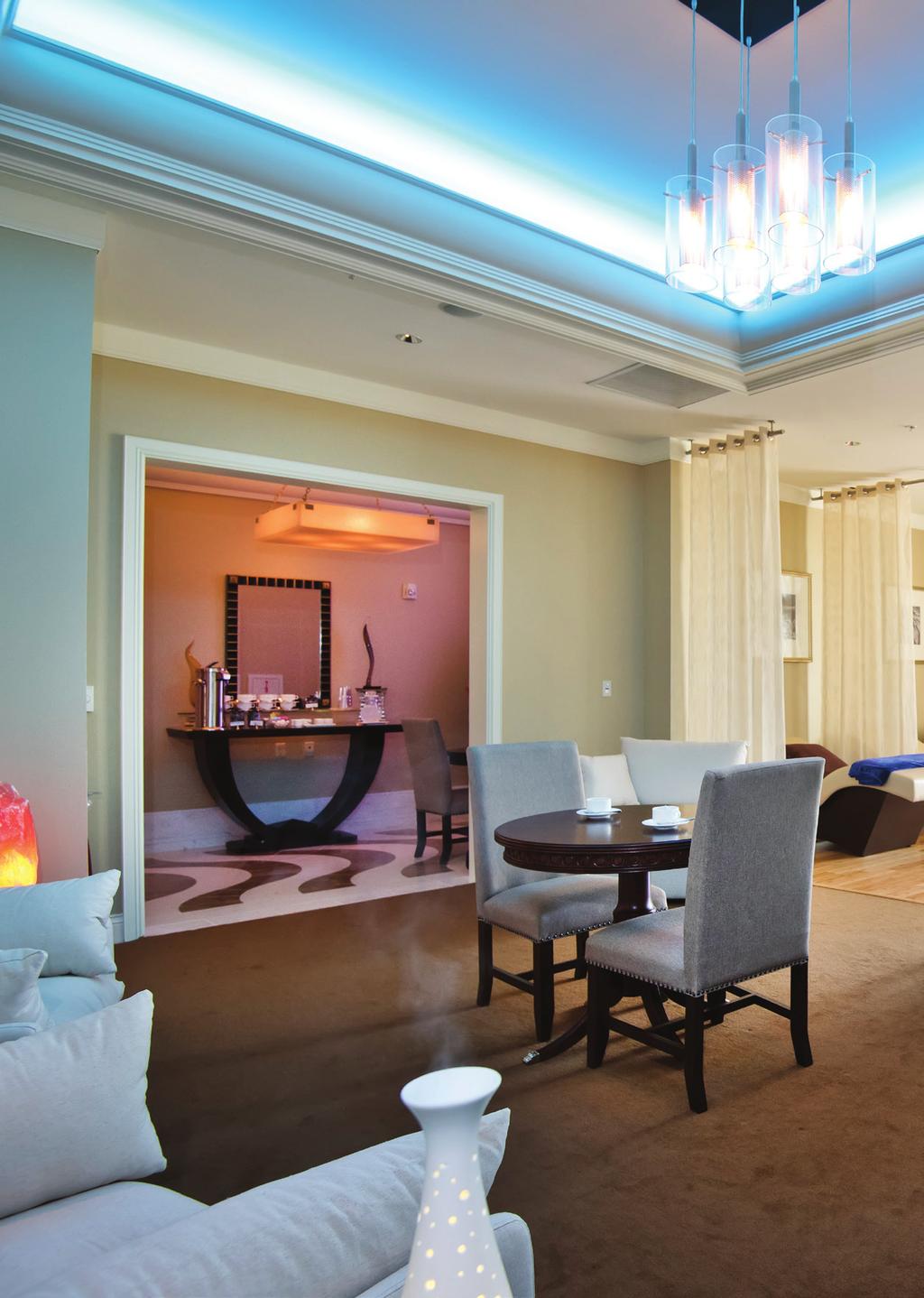 INSPIRATIONAL ENVIRONMENT At the Waldorf Astoria Orlando the natural beauty and sophisticated serenity of the surrounding environments promote inspiration and well-being throughout