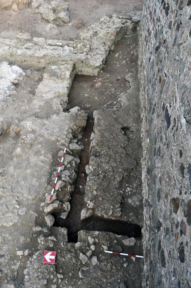 The roof must have been typical for the early basilicas, and the building must have had glass windows as small pieces of window glass coloured in purple predominantly have been found at the exterior