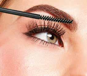 Defines and Lengthens lashes for a false lash effect.