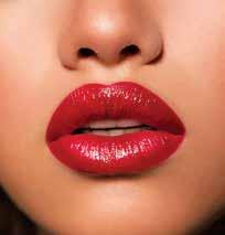 Outline the centre of the mouth on the upper and lower lips.