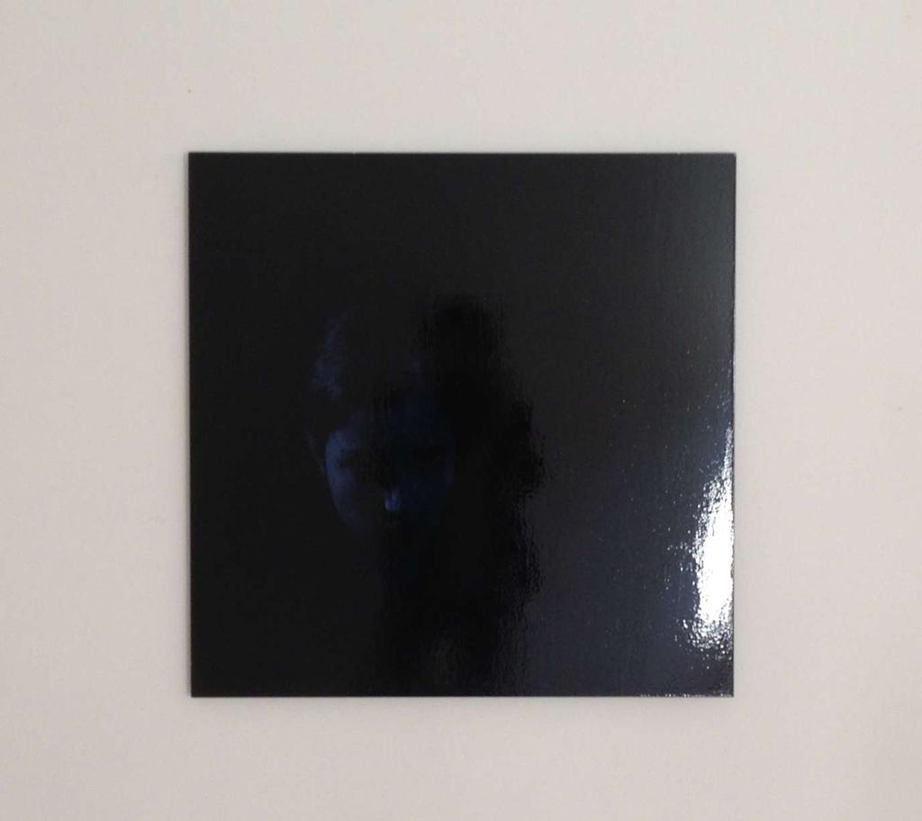 Self-portrait 0, 2012 Photographic print and oil on aluminium 98 cm x 98 cm x 0,3 cm The self-portrait denies itself from being seen,