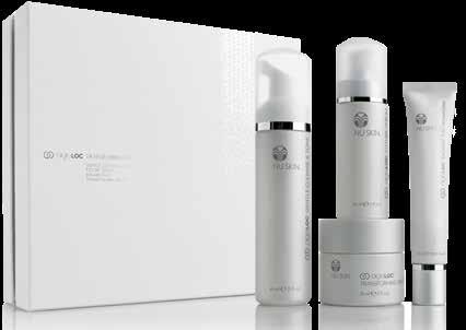 This sophisticated foaming cleanser combines cleansing and toning into a single step, while providing the skin with advanced anti-ageing ingredients and delivers your first infusion of ageloc leaving