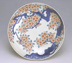Traditional Craft, Contemporary Design: Exploring Old and New Japan May 18 30, 2018 The Japan America Society of Minnesota (JASM) and the Archie Bray Foundation for the Ceramic Arts (Bray) are