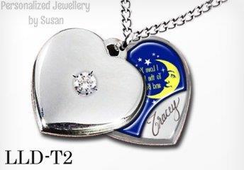 HEART LOCKET with ENCRUSTED DIAMANTE Made of two halves and magnetically held together.