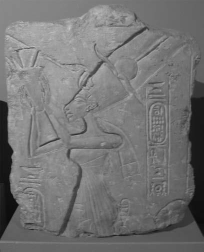 A KING IS BORN 41 Figure 2 Nefertiti, the stepmother of Tutankhamun. Ashmolean Museum, Oxford. Photograph courtesy of Wayne Frostick.
