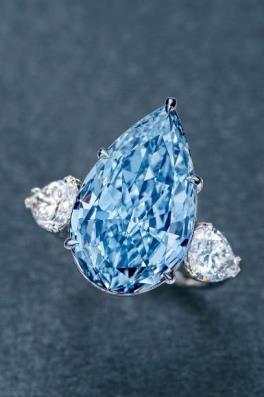 Summer Scenery Sold: HK$47,200,000 Magnificent Jewels A