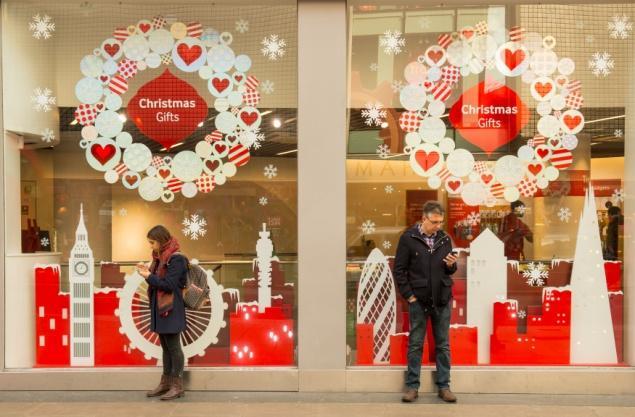 about Christmas shopping took place during this period - We can speculate that consumers are waiting for this event to commit to purchase their Christmas presents