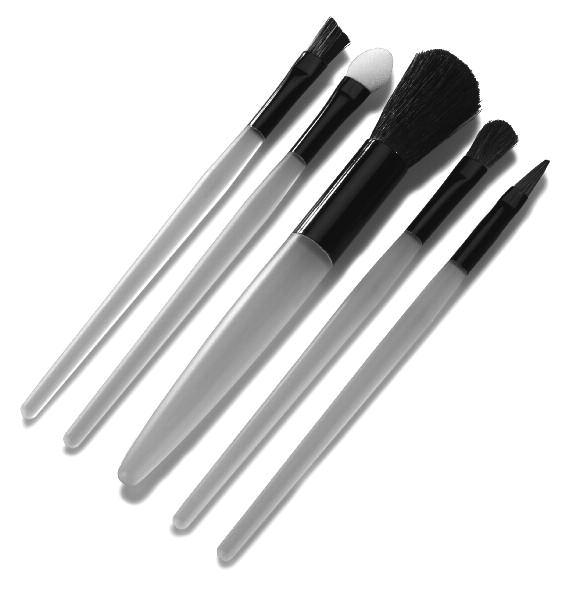 : 55304 4 piece mini brush set in black quilted case set contains: eyeshadow brush, angled liner