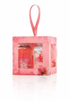 Fragrance white musk deluxe gift MRP: `4595 Enjoy everyday layering of