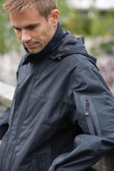 Sky Dry shell jacket The shell jacket is your outer layer when you dress according to the "Layer on layer principle".