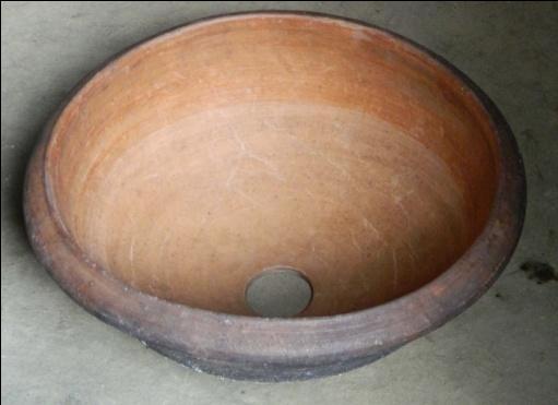 3 h Pungna Matek Pottery type: Baking Bowl Local name: Pungna